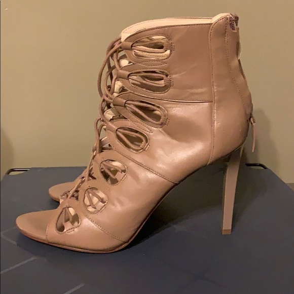 Nine West “Leslie” leather lace up heels - Picture 3 of 8